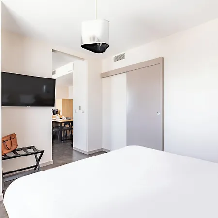 Ξενοδοχείο με διαμερίσματα Appart'city Confort Lyon Cite Internationale