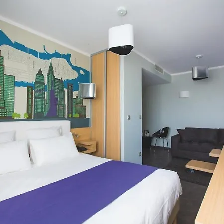 Appart'city Confort Lyon Cite Internationale 3*